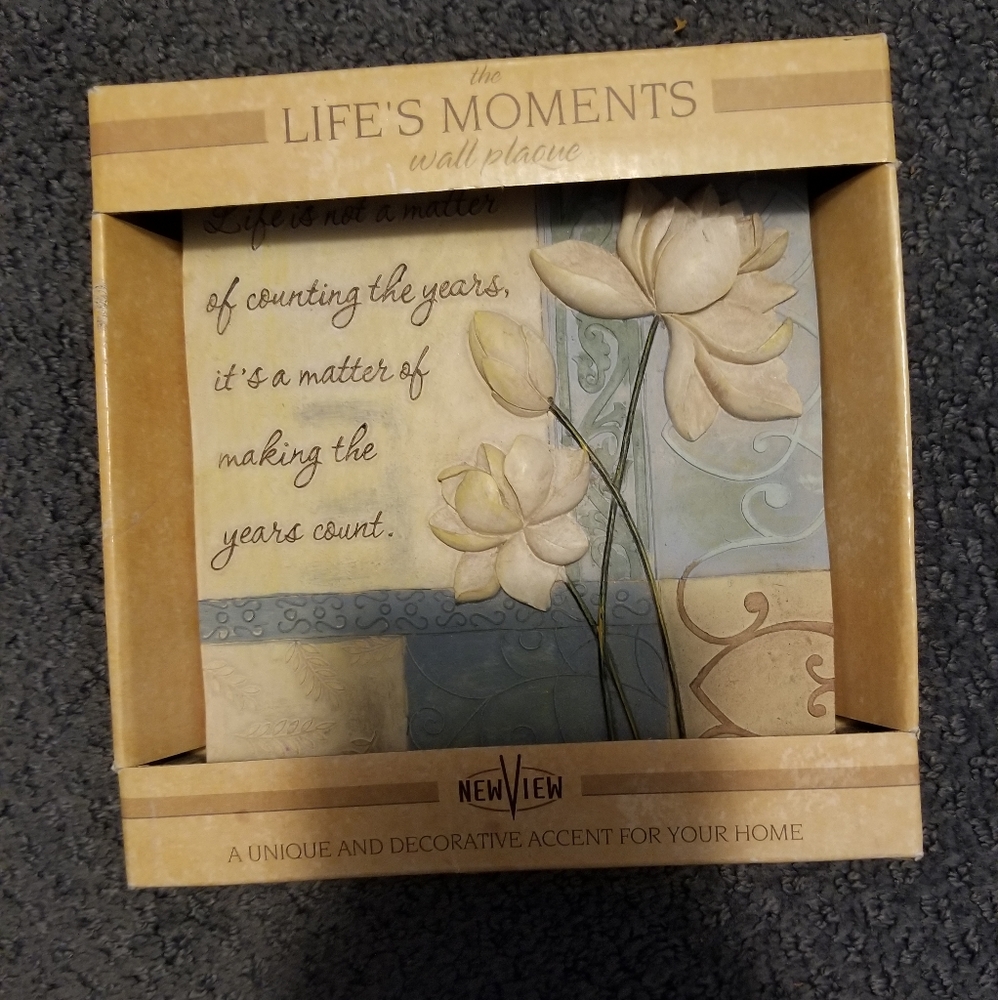 Life moments wall plaque